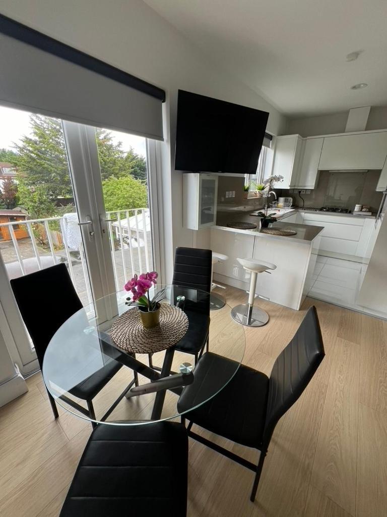 Zenobia London Luxury Apartments Finchley Zewnętrze zdjęcie