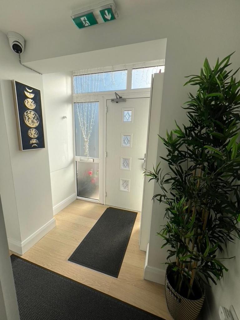 Zenobia London Luxury Apartments Finchley Zewnętrze zdjęcie