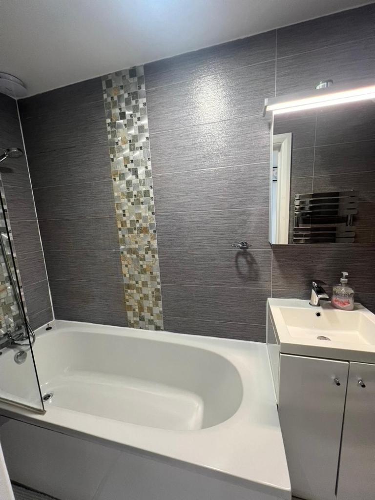 Zenobia London Luxury Apartments Finchley Zewnętrze zdjęcie