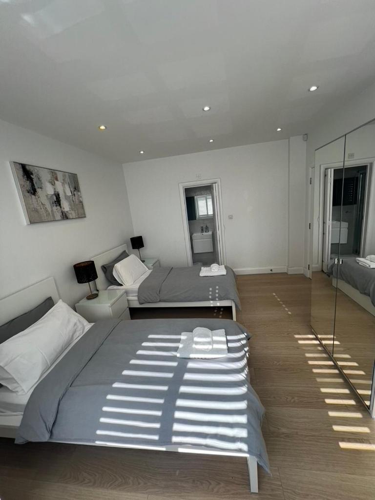 Zenobia London Luxury Apartments Finchley Zewnętrze zdjęcie