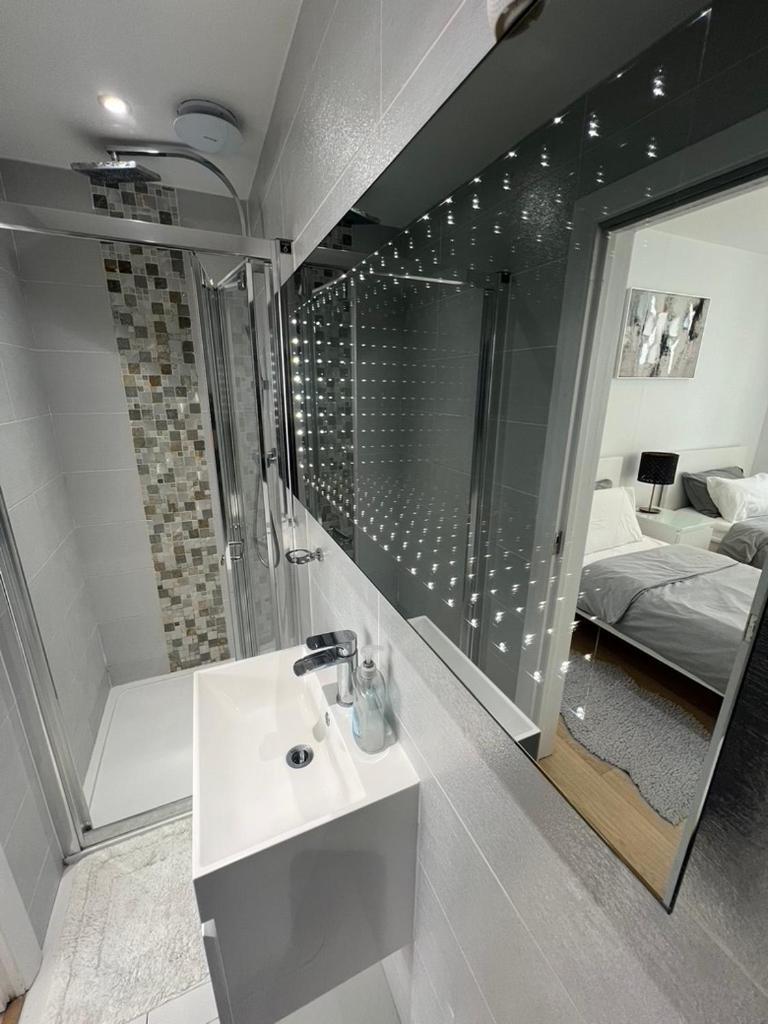 Zenobia London Luxury Apartments Finchley Zewnętrze zdjęcie