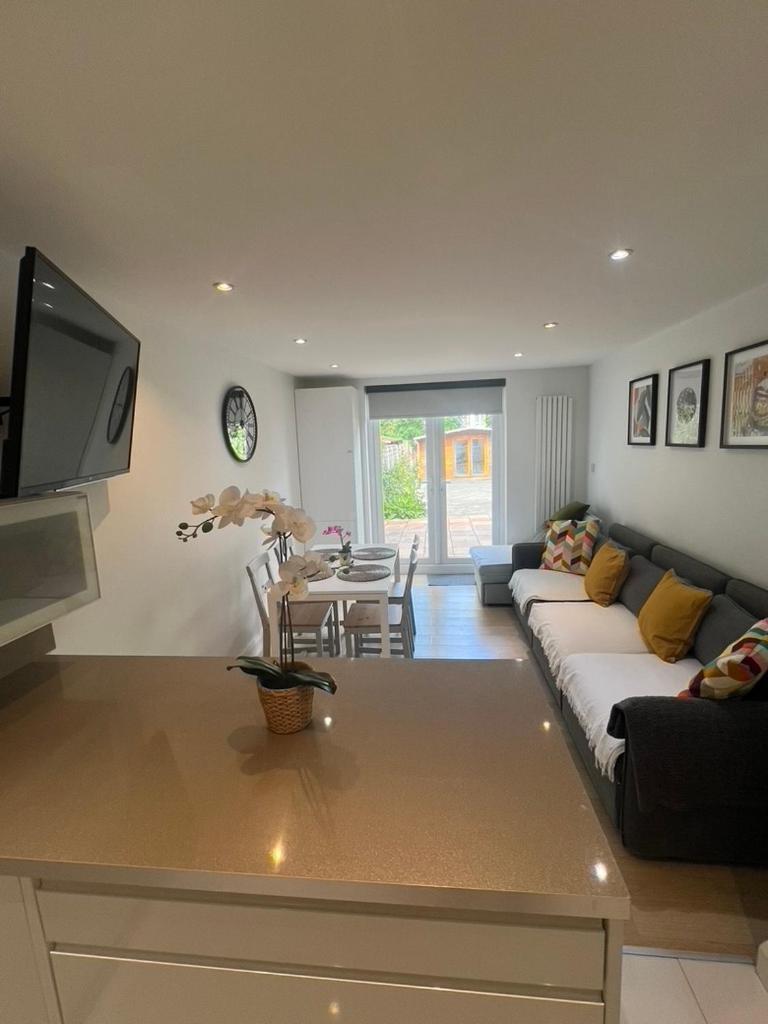 Zenobia London Luxury Apartments Finchley Zewnętrze zdjęcie